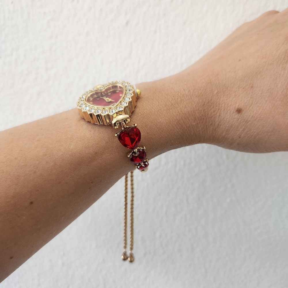 Vintage Red Casual Heart Shape Jewelry With Rhinestones Womens Watch - Picture 9 of 12